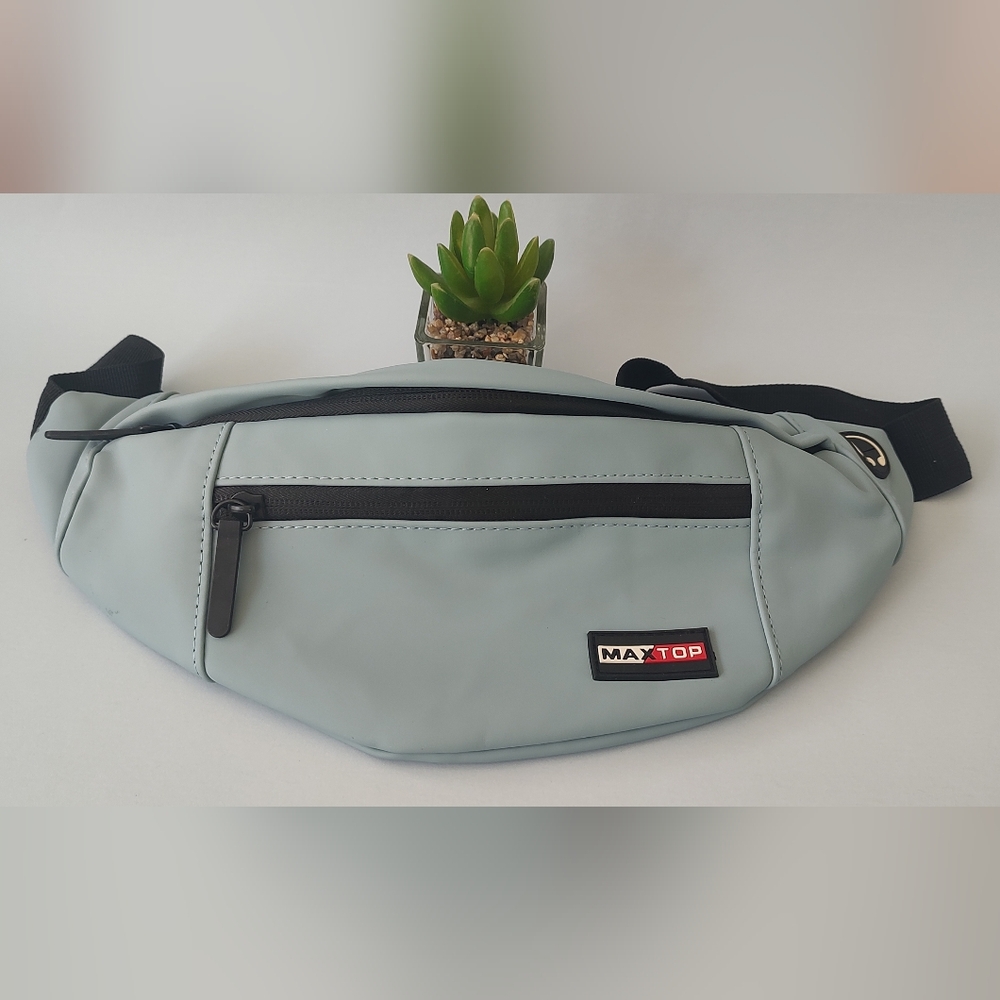 Crossbody MAXTOP Large  with 4-Zipper Pockets  for Enjoy Sports  Color Blue New